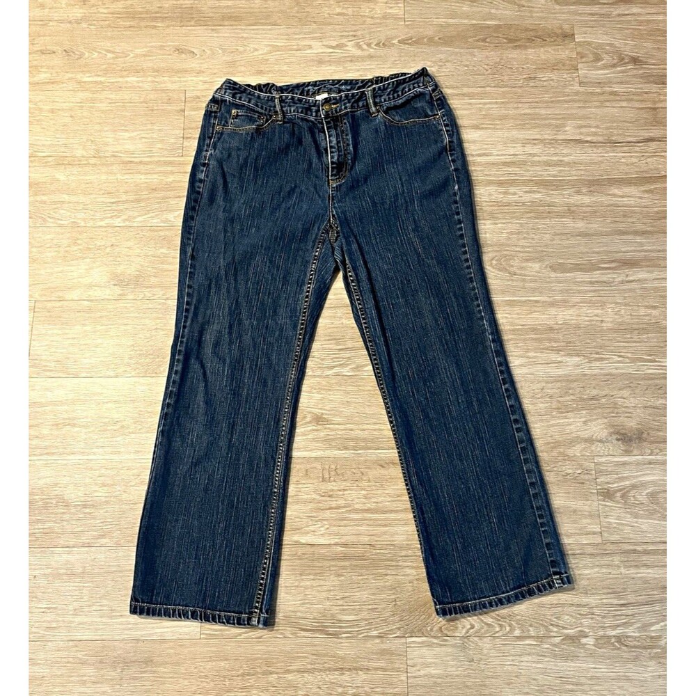 Liz Claiborne Women’s Slim Bootcut Jeans Blue Medium Wash Stretch Denim 14W 0047